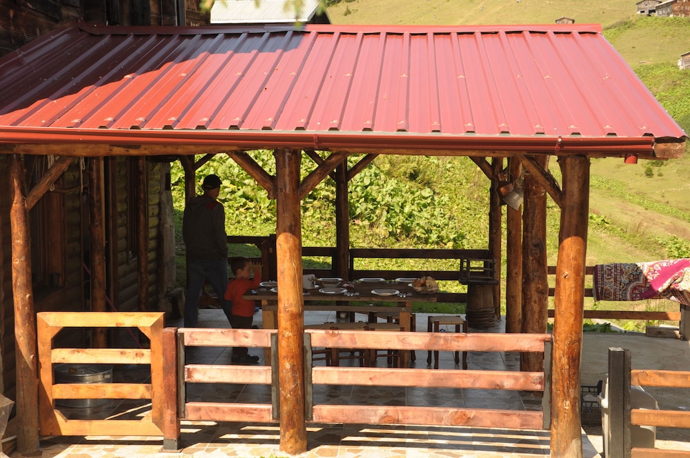 Tanevit Dag Evi Rezervasyon