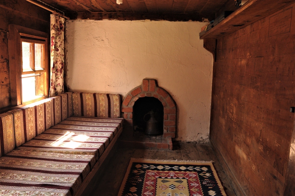 Tanevit Dag Evi Rezervasyon