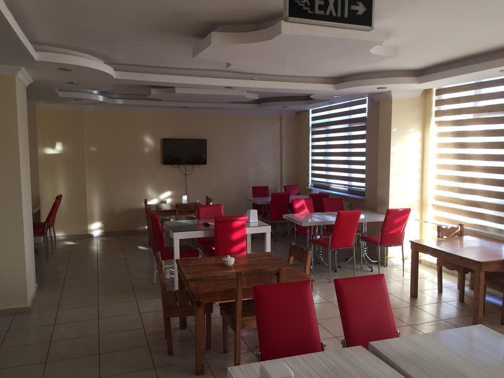 Saray Oteli Rezervasyon