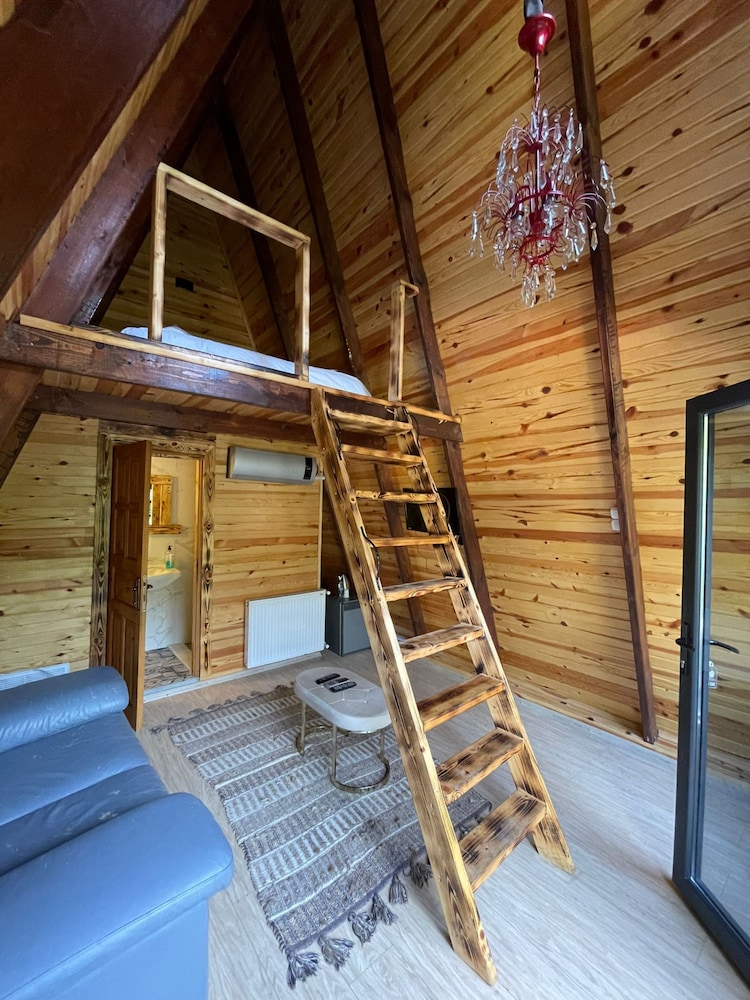 Tas Ev Butik Otel Sapanca Rezervasyon