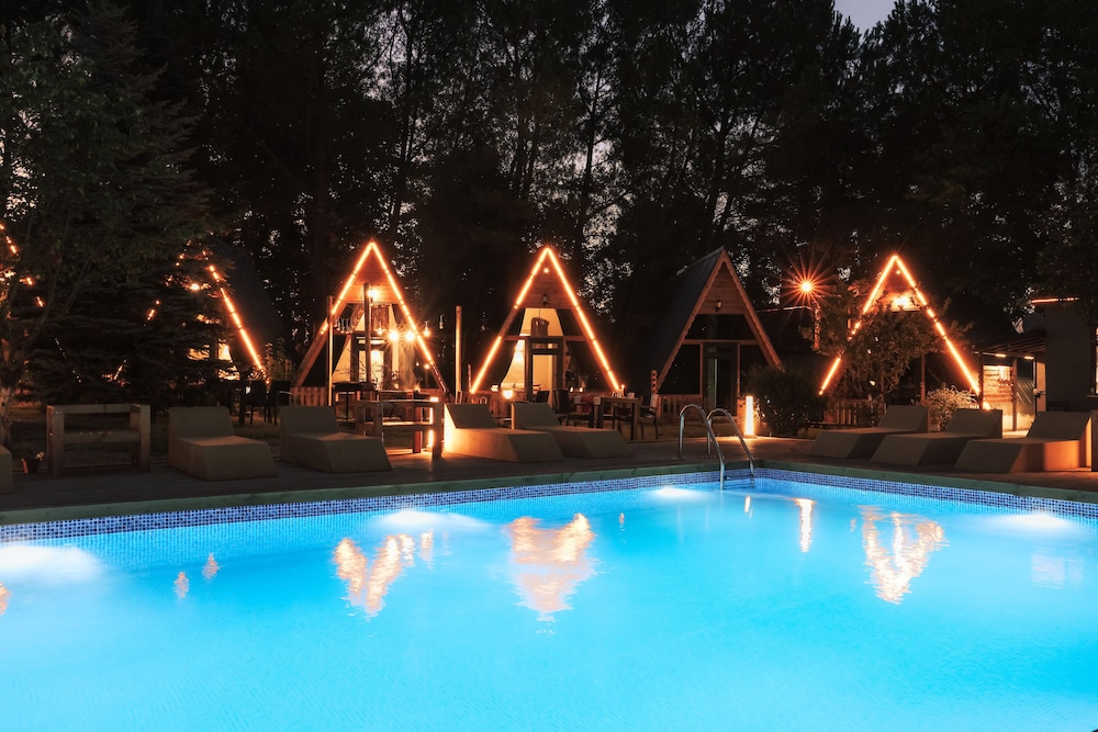 Tas Ev Butik Otel Sapanca Rezervasyon