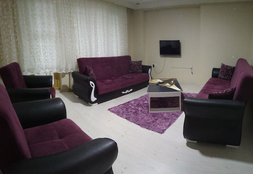 H&M House Butik Otel Rezervasyon