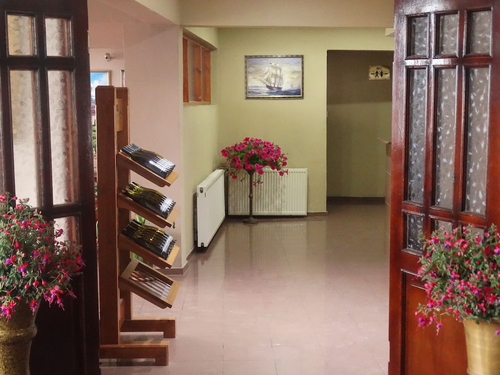 Yakamoz Otel Rezervasyon