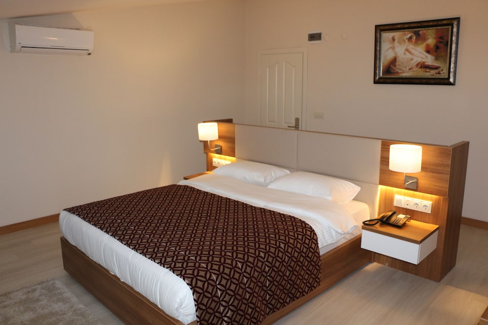 Hüseyin Hotel Rezervasyon
