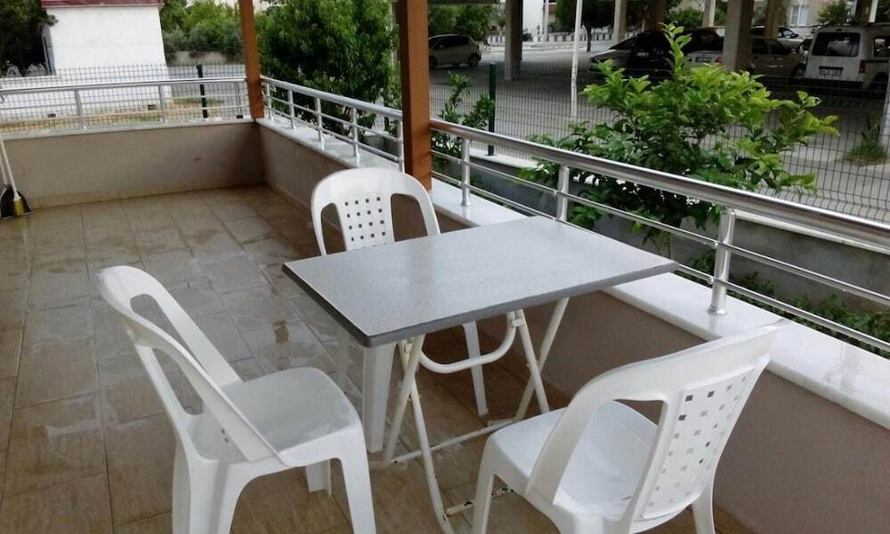 Yalcinkaya Pansiyon Rezervasyon