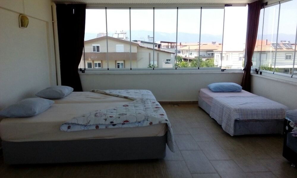 Yalcinkaya Pansiyon Rezervasyon