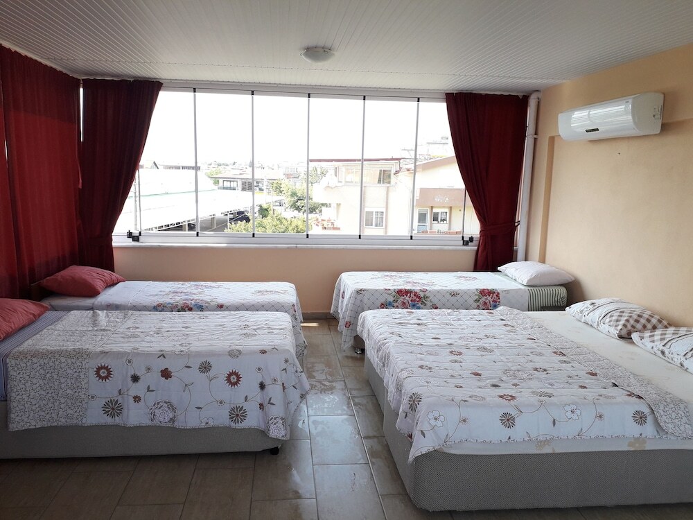 Yalcinkaya Pansiyon Rezervasyon