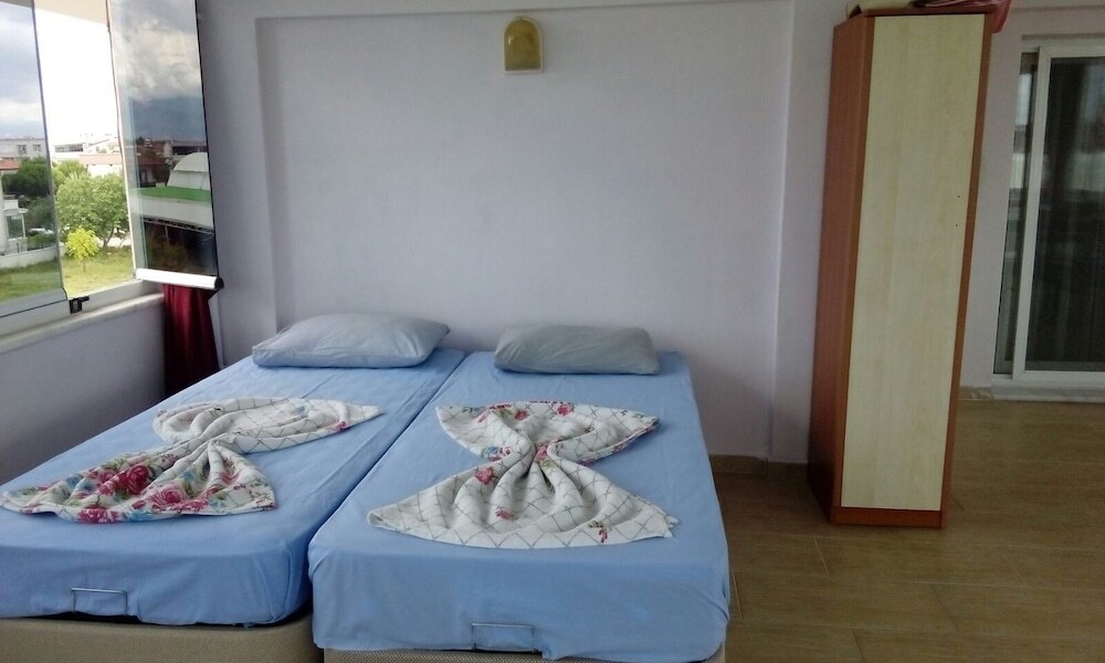 Yalcinkaya Pansiyon Rezervasyon
