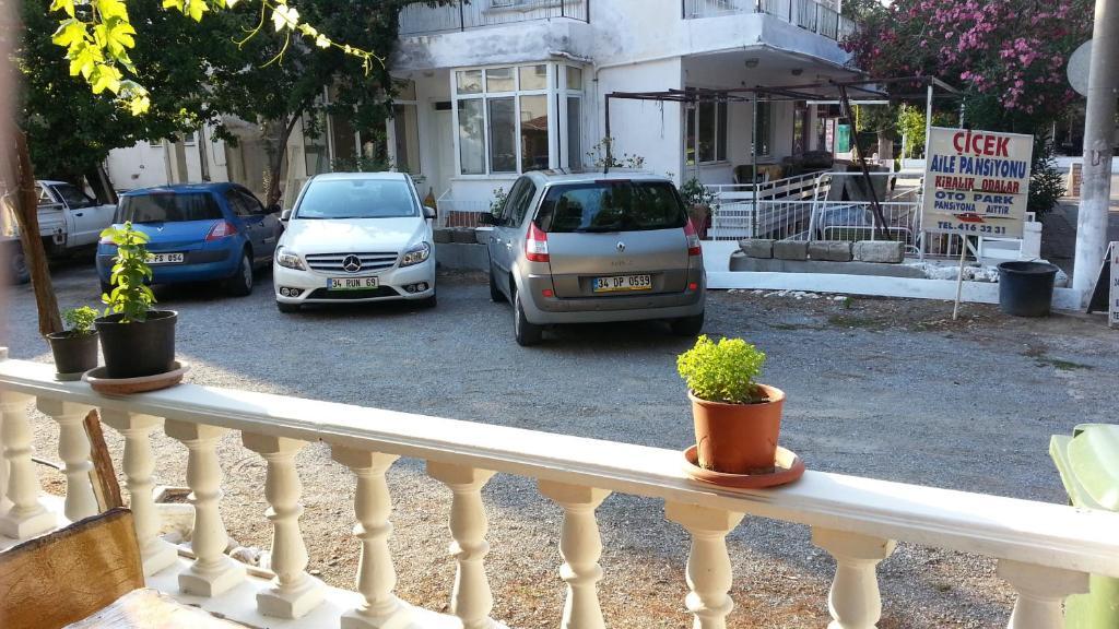 Cicek Aile Pansiyonu Rezervasyon