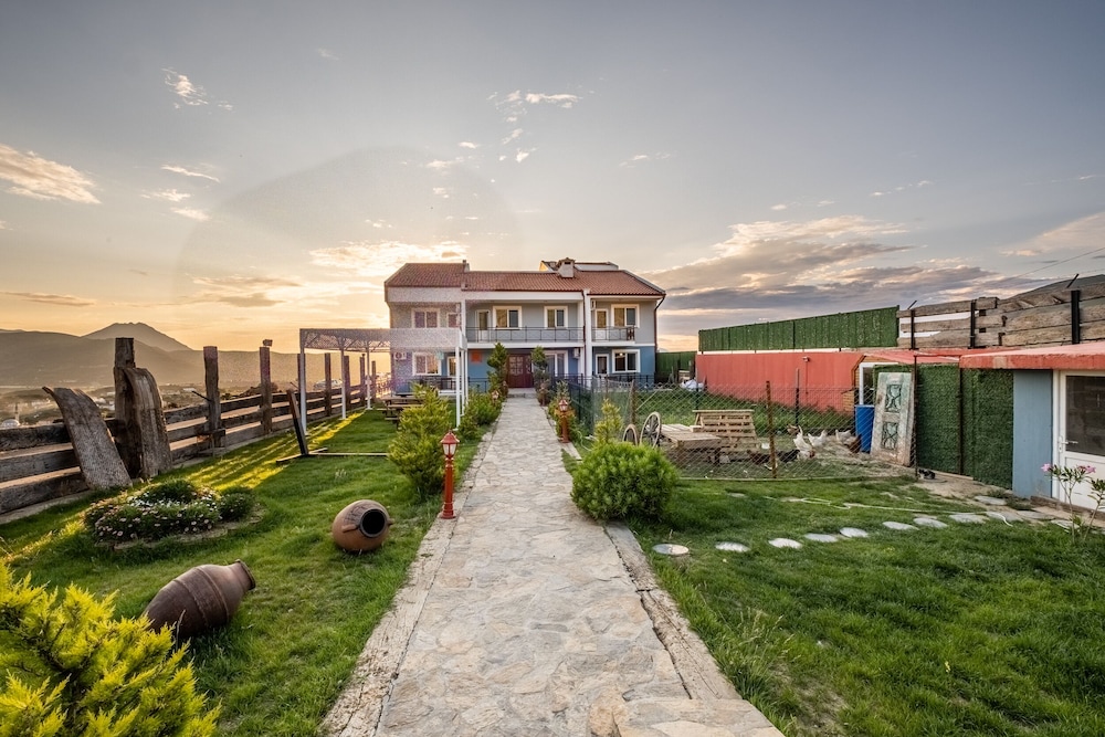 Şahika Konukevi Rezervasyon