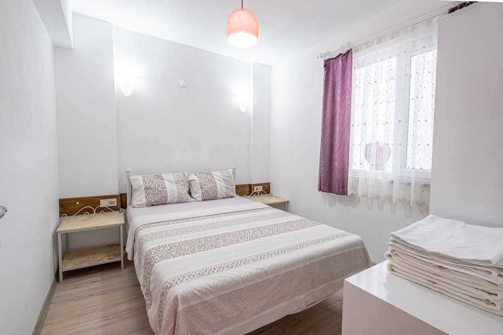 Şahika Konukevi Rezervasyon
