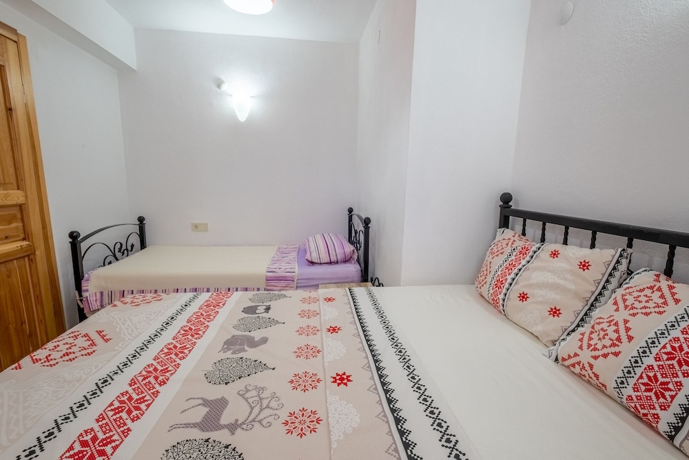Şahika Konukevi Rezervasyon