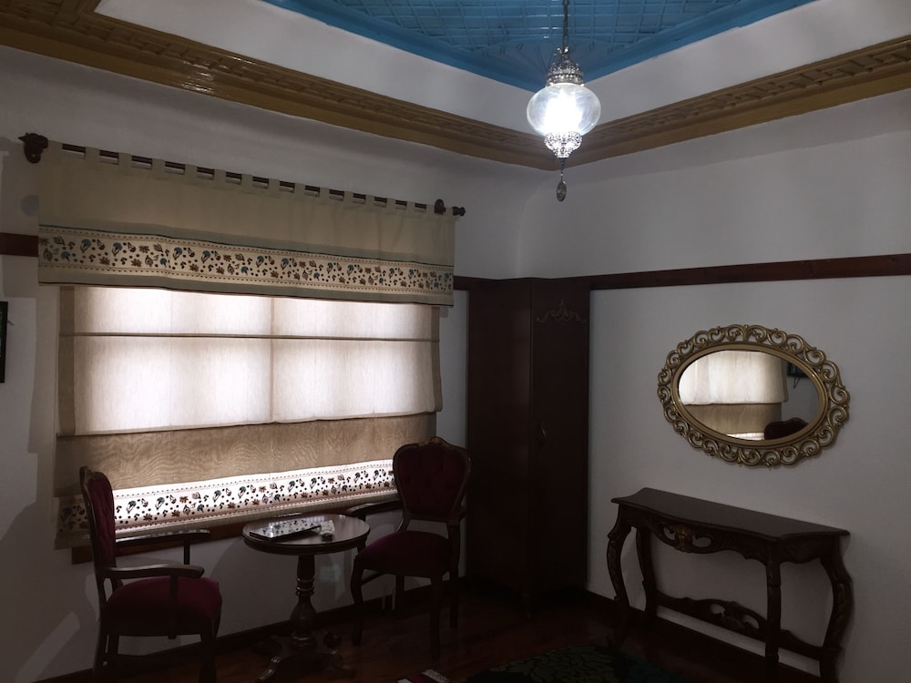 Konak Munsur Butik Otel Rezervasyon