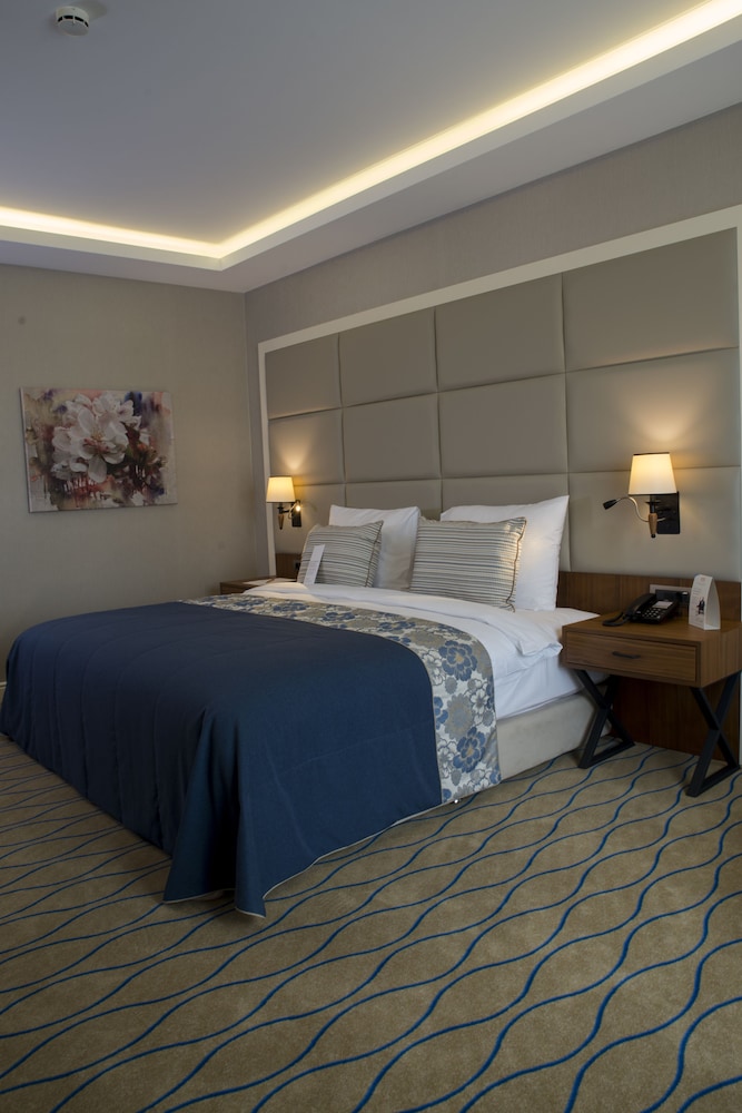 Ramada by Wyndham Sakarya Hendek Rezervasyon