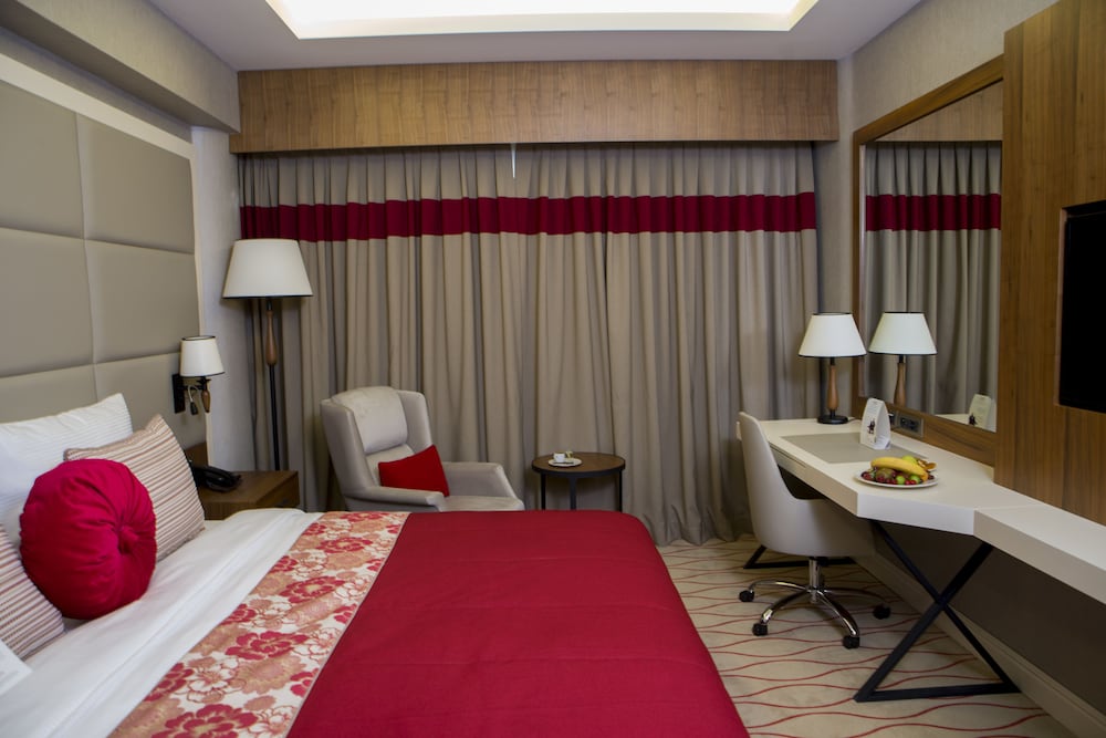 Ramada by Wyndham Sakarya Hendek Rezervasyon