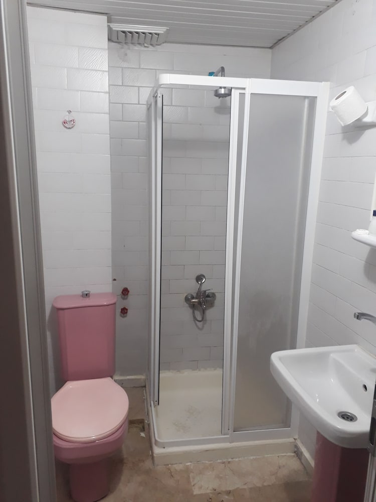 Buyuk Gecit Hotel Rezervasyon