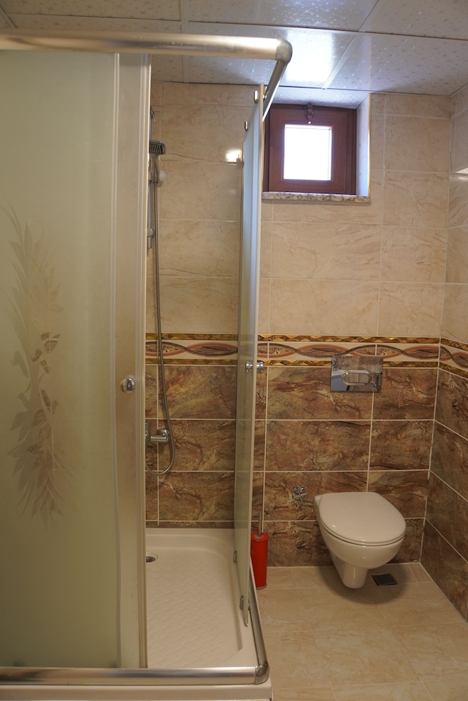 Özbek Suite Otel Rezervasyon