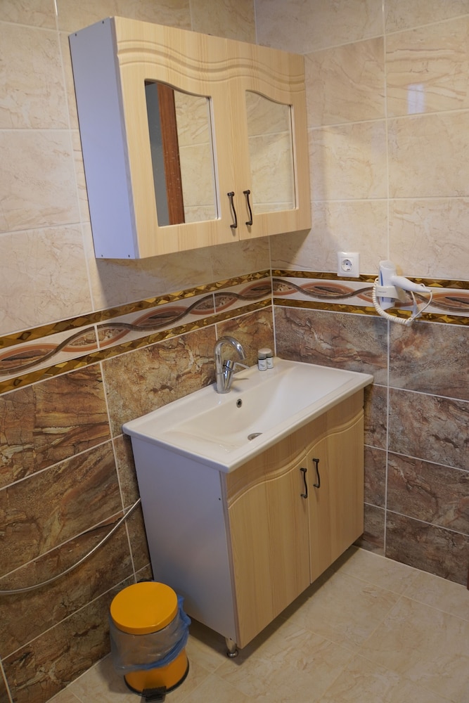 Özbek Suite Otel Rezervasyon