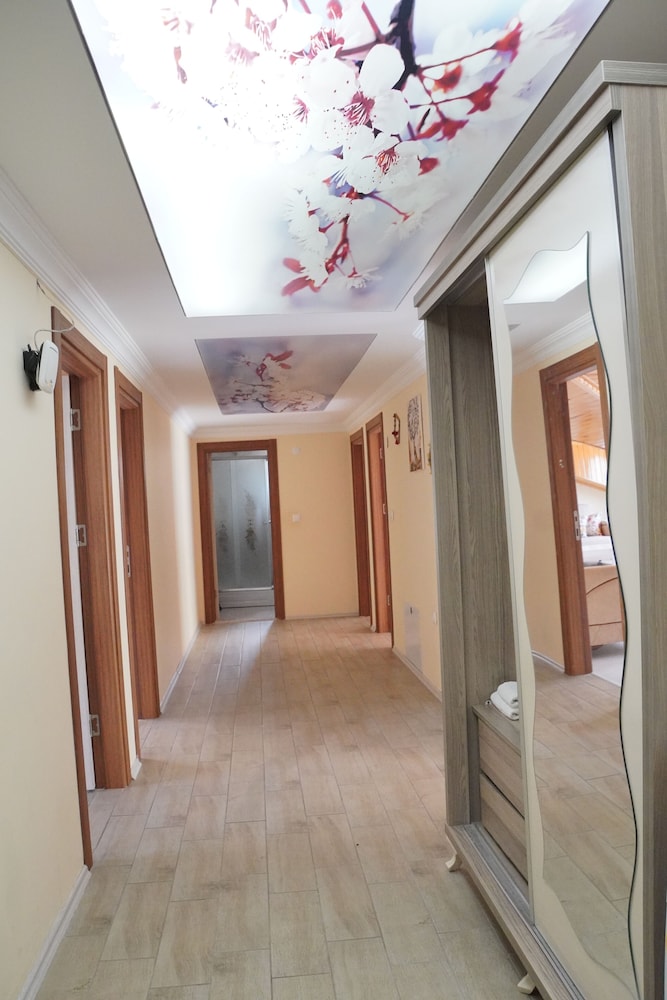 Özbek Suite Otel Rezervasyon