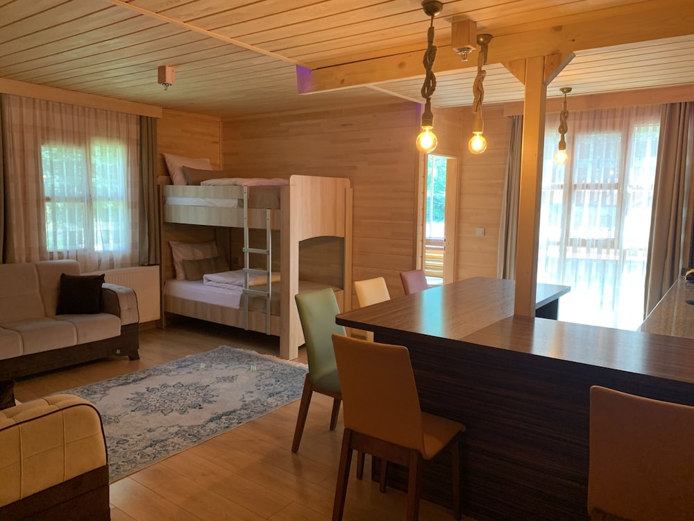 Gold City Apart Hotel Rezervasyon