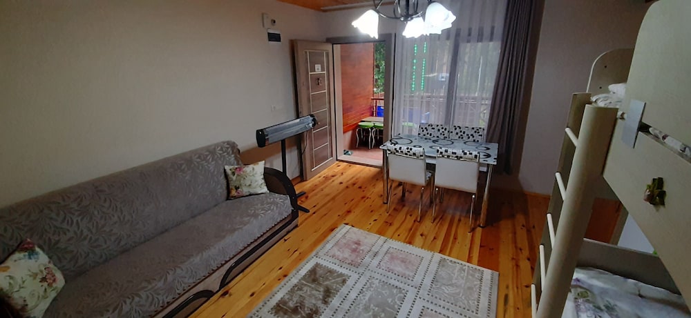 Haros Apart Hotel Rezervasyon