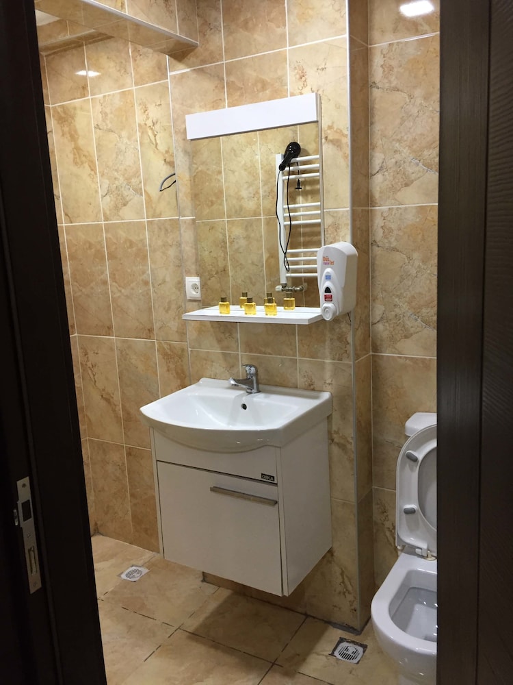 Ata Apart Otel Rezervasyon