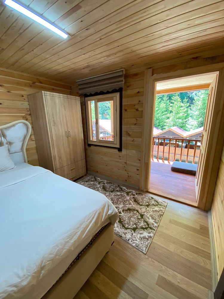 Isikli Kale Otel Rezervasyon