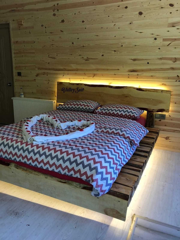 Ayder Valley Palace Rezervasyon