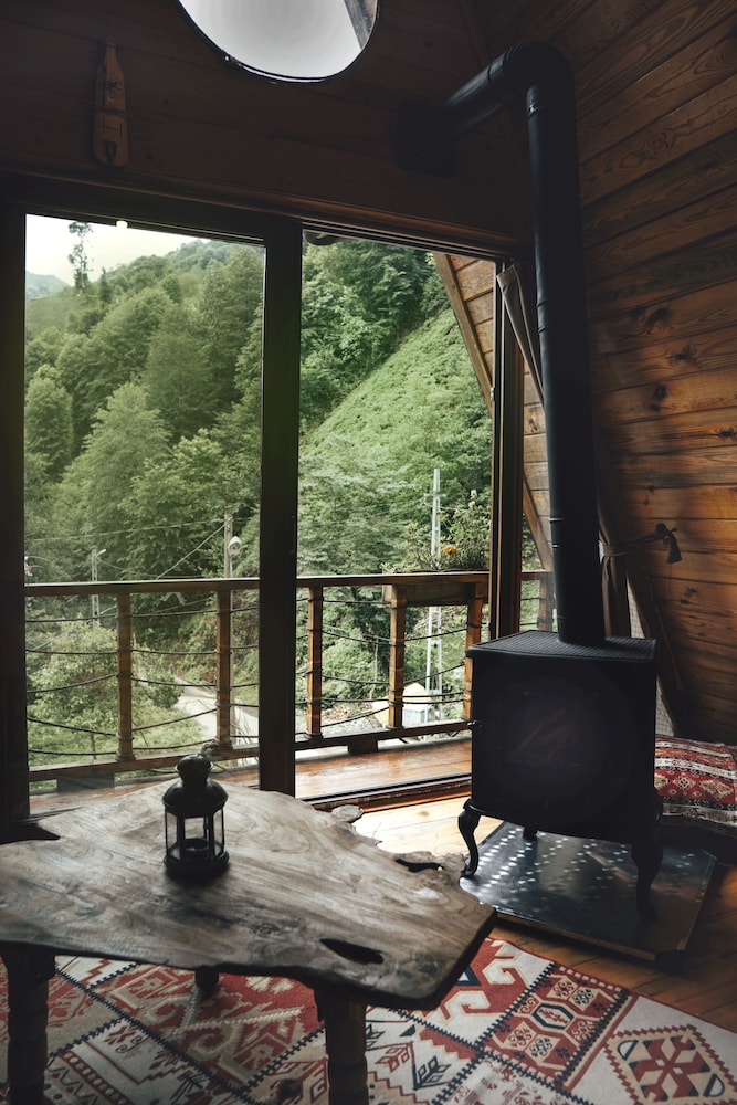 Moromu Dag Evleri Rezervasyon