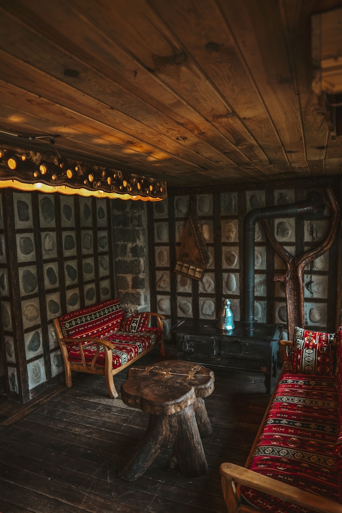 Moromu Dag Evleri Rezervasyon