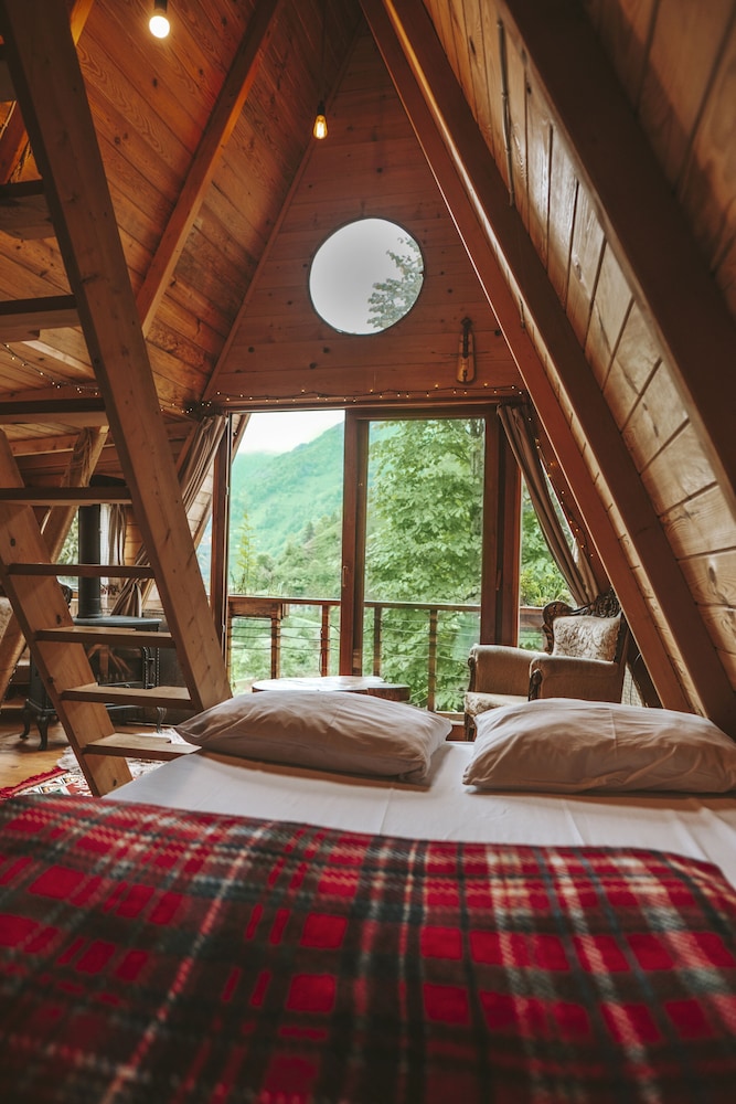 Moromu Dag Evleri Rezervasyon