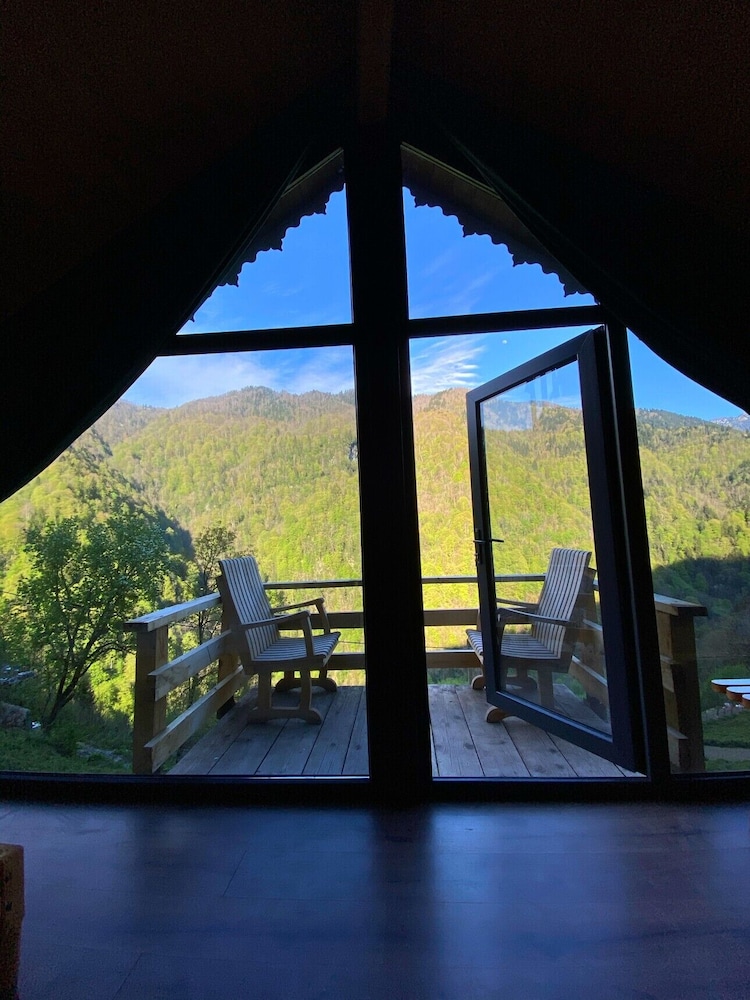 Seyr-i Cennet Dag Evleri Rezervasyon