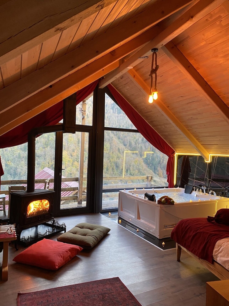 Seyr-i Cennet Dag Evleri Rezervasyon