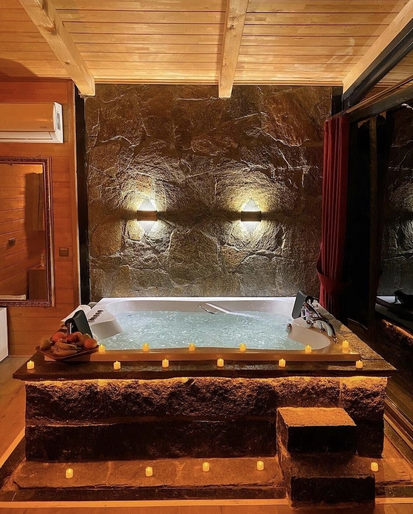 Seyr-i Cennet Dag Evleri Rezervasyon