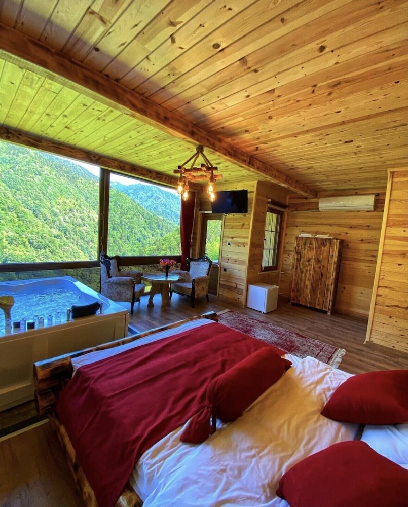 Seyr-i Cennet Dag Evleri Rezervasyon