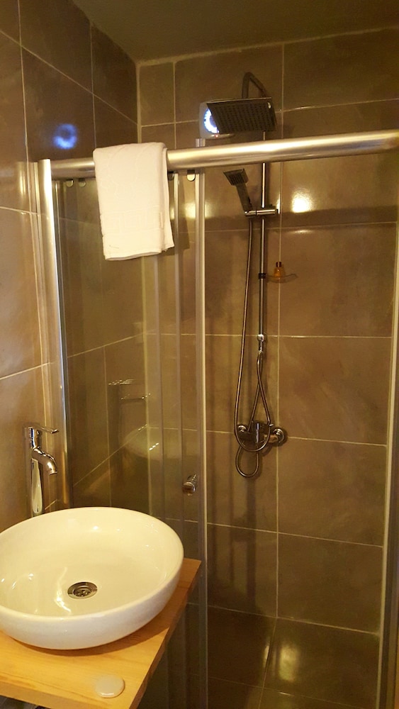 Ufuk Pansiyon Vice Rezervasyon