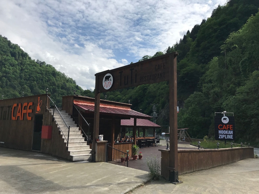 Pordanis Hotel Rezervasyon