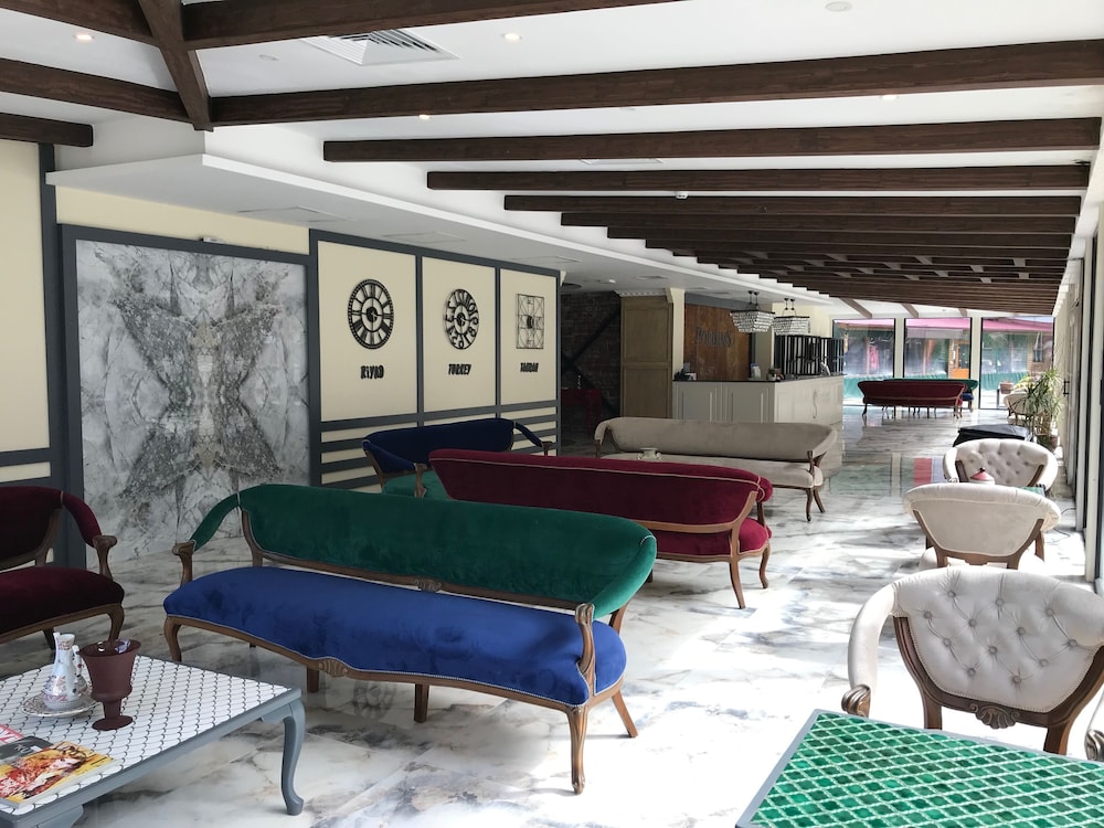 Pordanis Hotel Rezervasyon