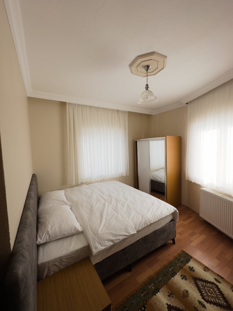 Bes Yildiz Apart Rezervasyon