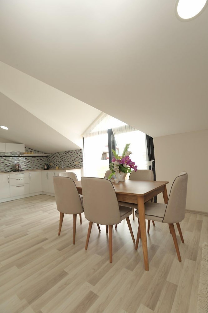 Guguvak Suites By Surur Rezervasyon