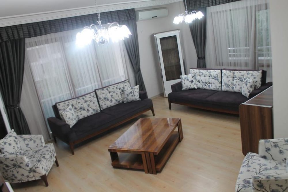Amwaj Suites Vip Rezervasyon