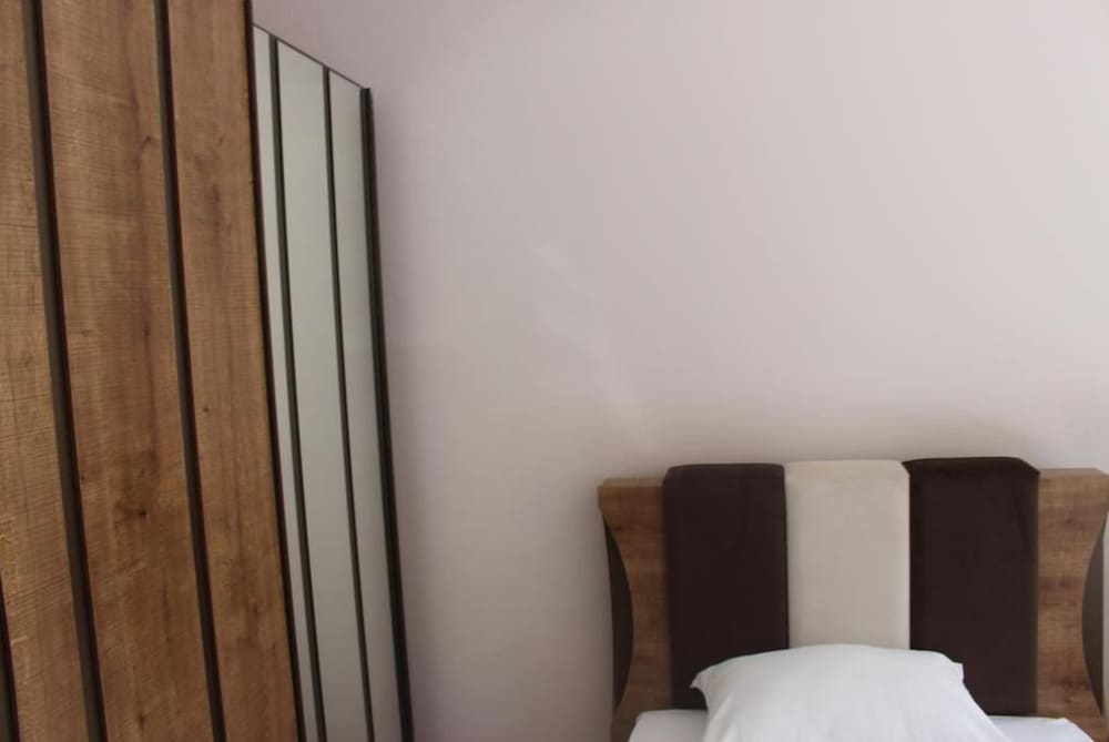 Amwaj Suites Vip Rezervasyon