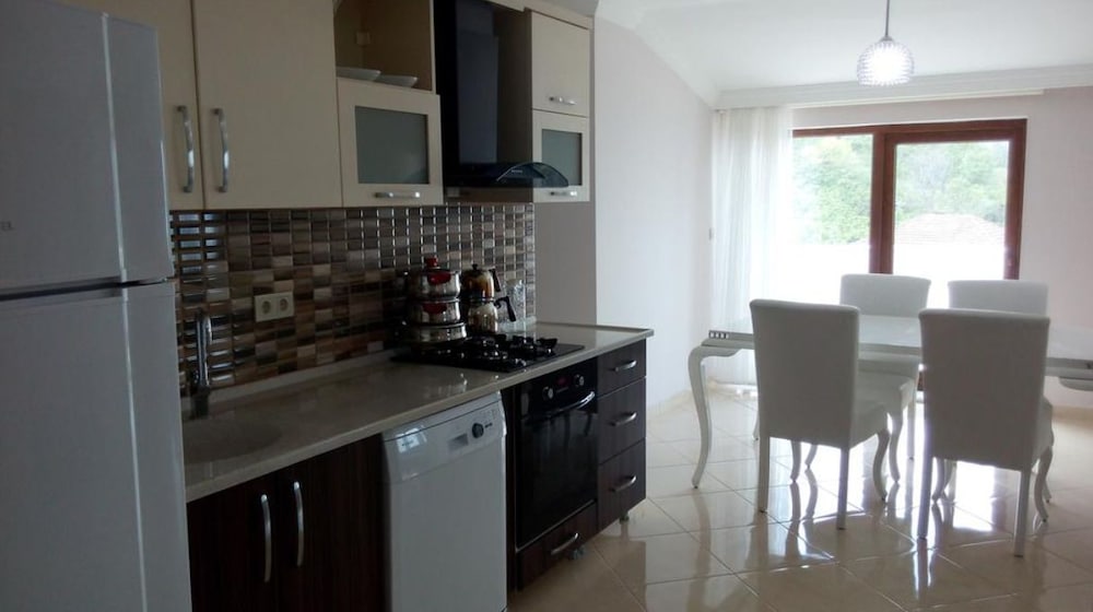 Amwaj Suites Vip Rezervasyon