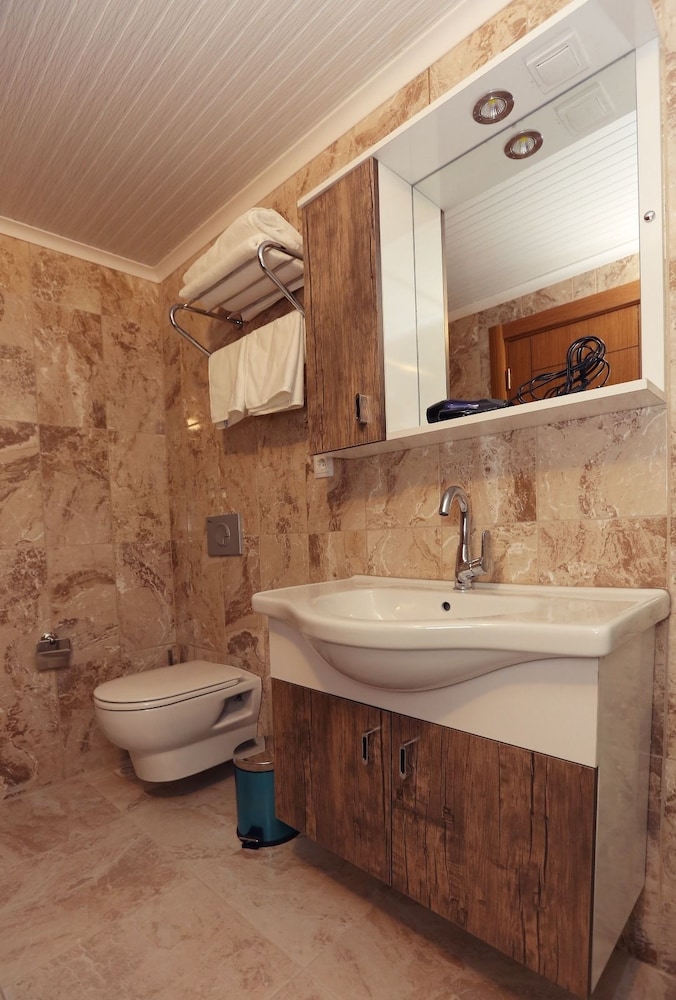 Trb Berceste Apart Hotel Rezervasyon