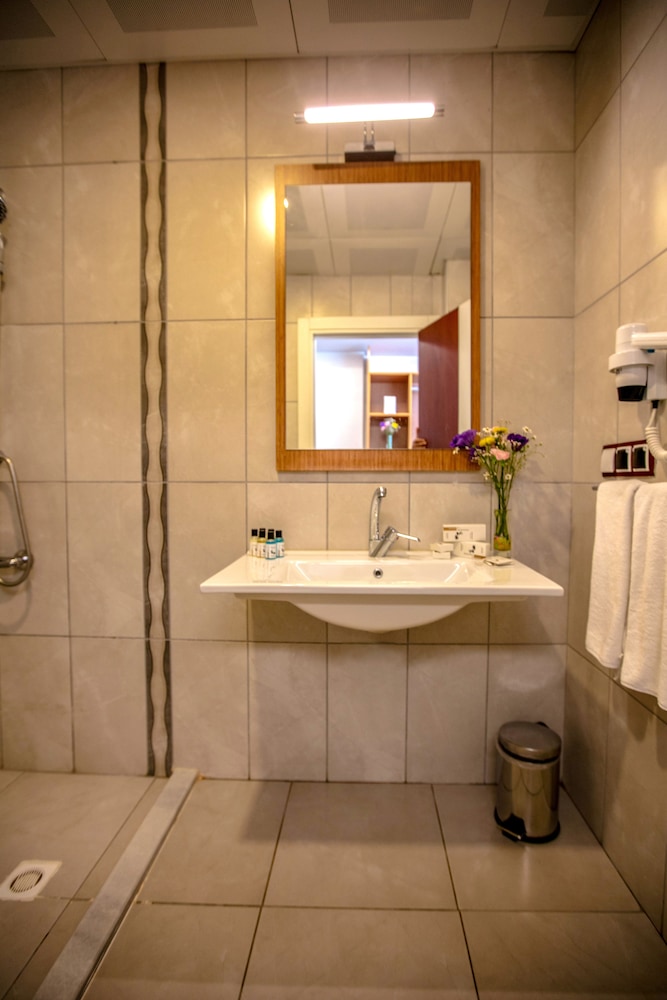 The North Hotel Rezervasyon