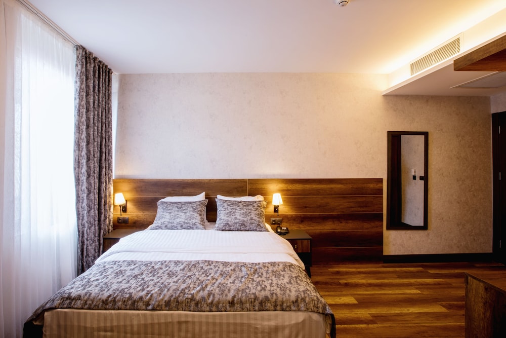 Life Point Hotel Rezervasyon