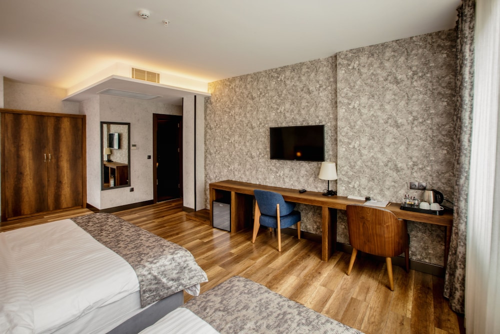 Life Point Hotel Rezervasyon