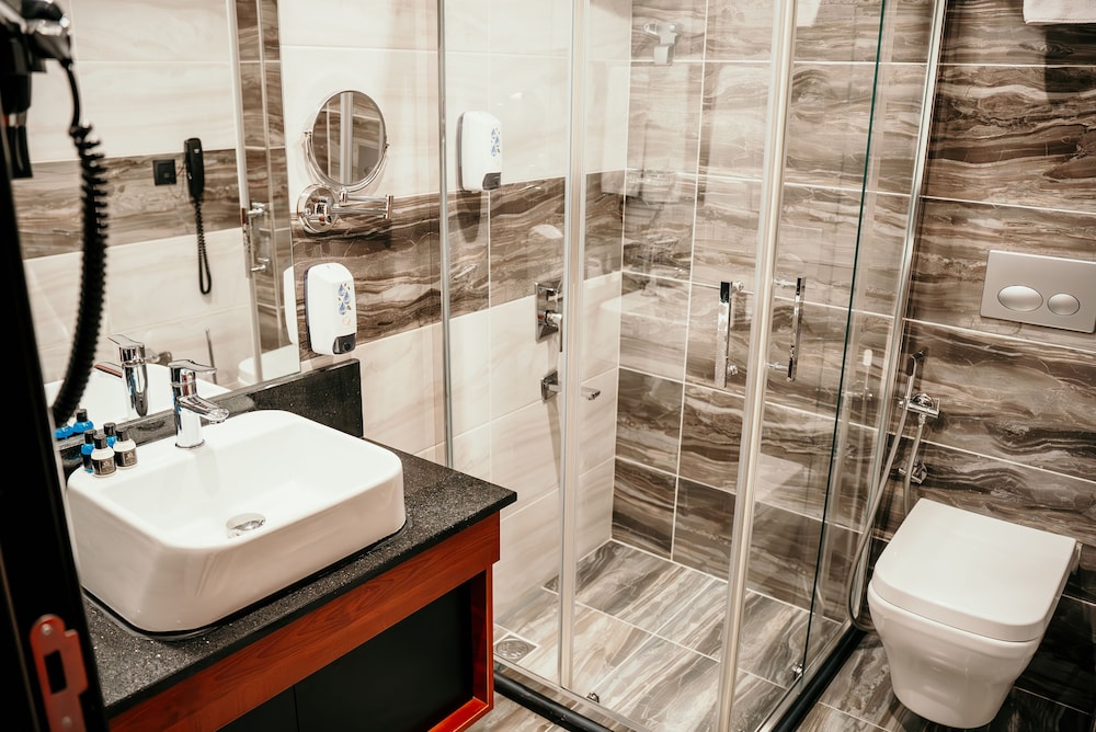 Grand Vaves Hotel Rezervasyon