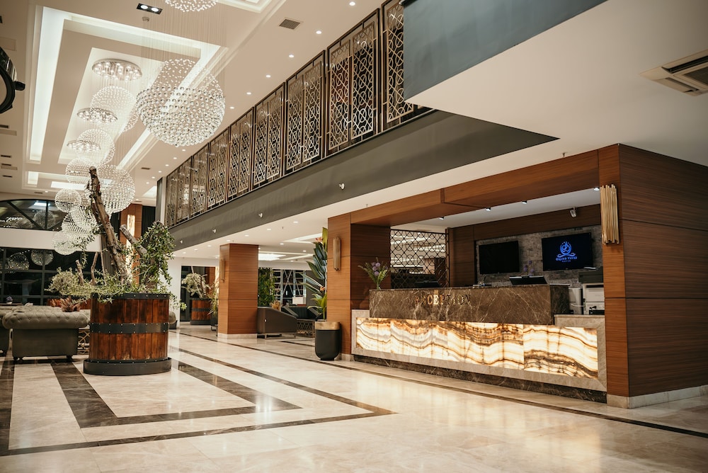 Grand Vaves Hotel Rezervasyon