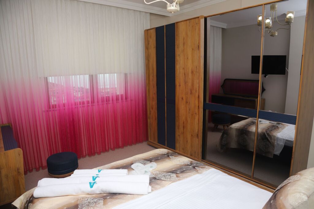 Arezzo Suit Hotel Rezervasyon